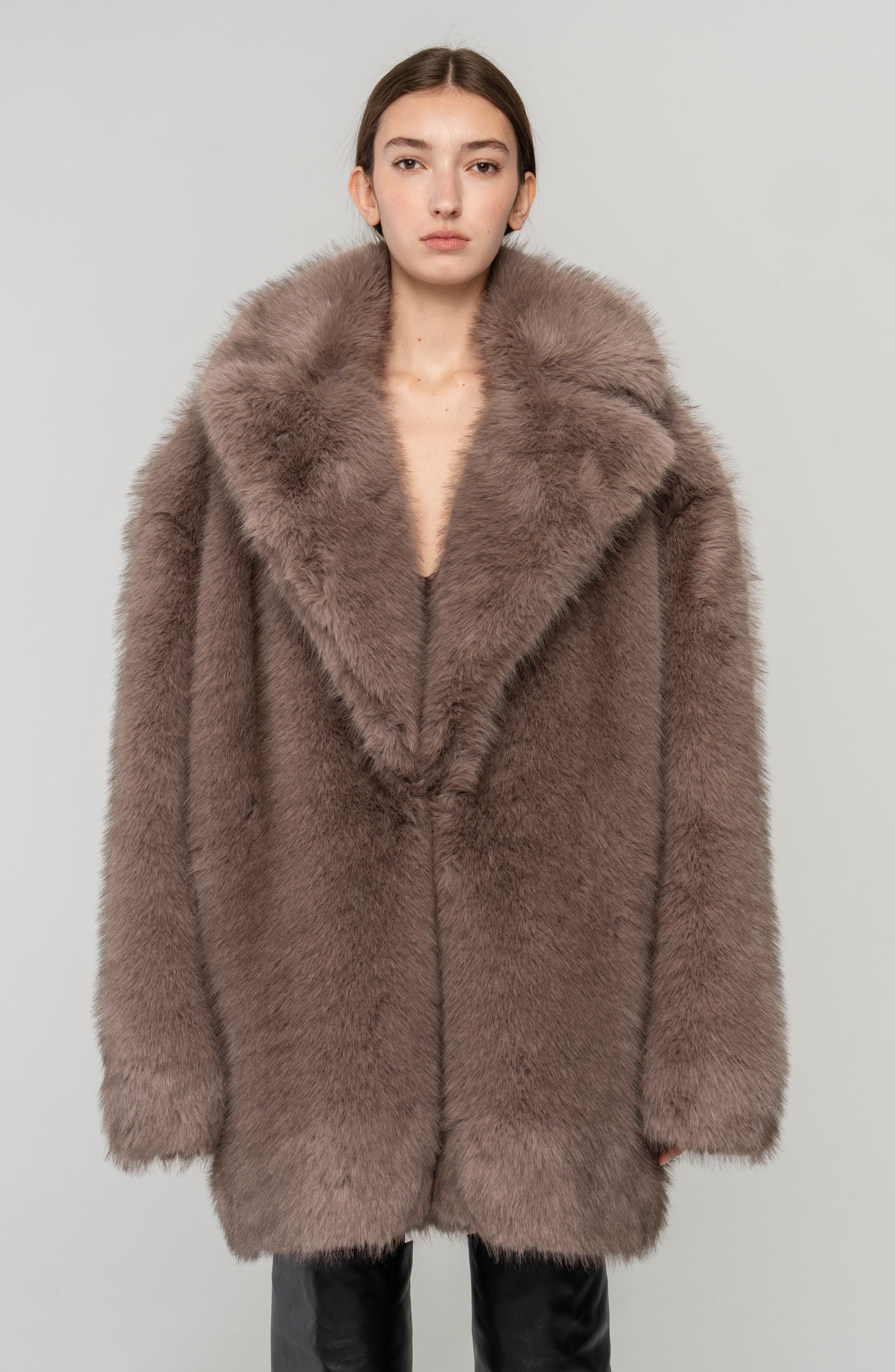 Fonzee Coat – Ronny Kobo