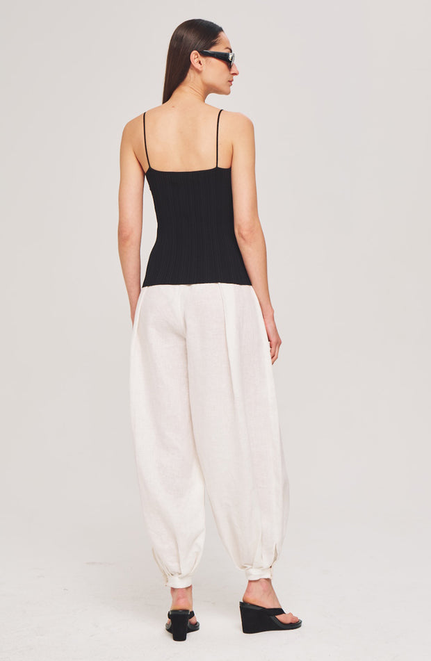Apolo Pants Back View